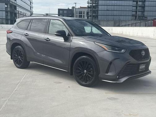 2023 Toyota Highlander XSE