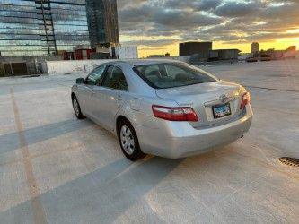2009 Toyota Camry LE