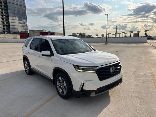 2023 Honda Pilot 2WD EX-L 8 Passenger