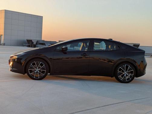 2023 Toyota Prius Limited