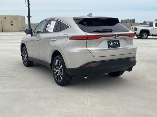 2024 Toyota Venza LE
