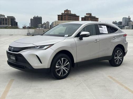2024 Toyota Venza LE
