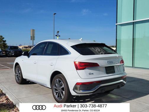 Glacier White Metallic 2023 Audi Q5 45 S line Premium Plus