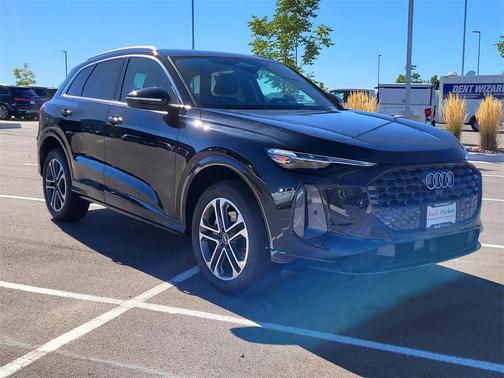 2025 Audi Q5 Premium Plus TFSI quattro S tronic