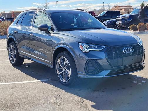 2025 Audi Q3 Premium 45 TFSI S line quattro Tiptronic
