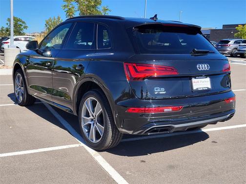 2025 Audi Q5 45 S line Premium