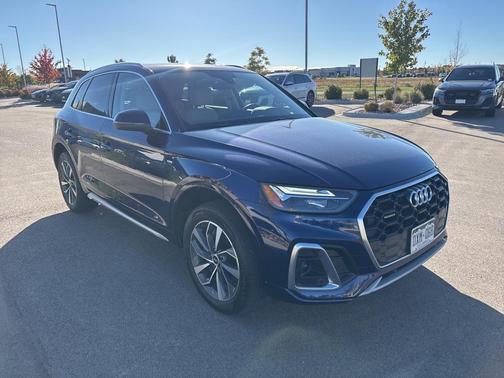 2023 Audi Q5 45 S line Premium