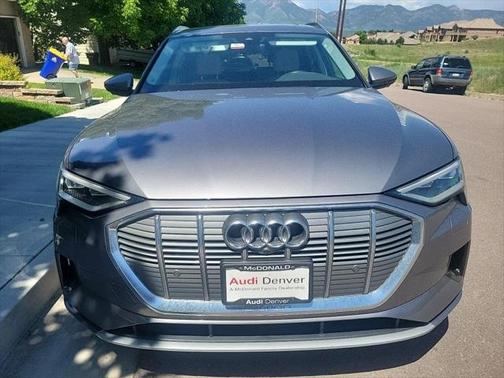2023 Audi e-tron Premium Plus quattro