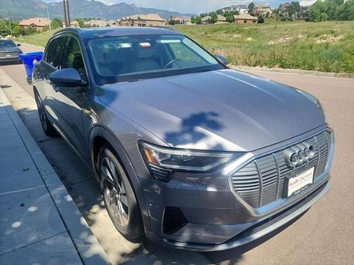 2023 Audi e-tron Premium Plus quattro