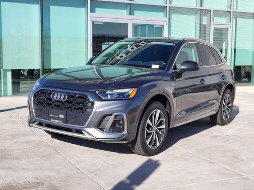 2023 Audi Q5 45 S line Premium