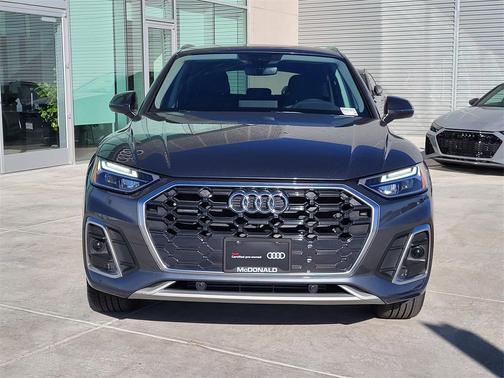 2023 Audi Q5 45 S line Premium