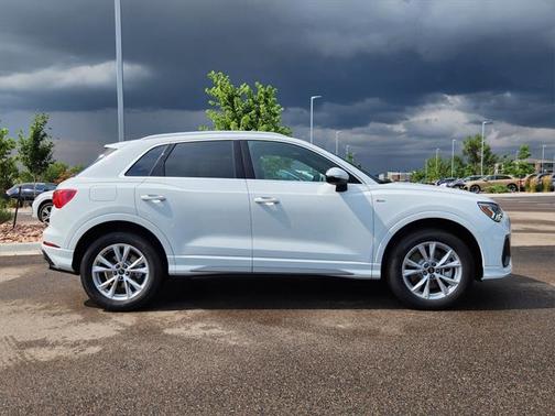 2025 Audi Q3 45 S line Premium Plus