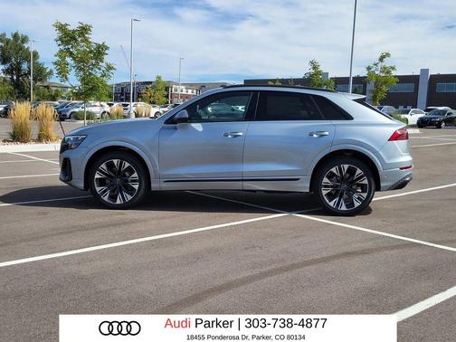 2025 Audi Q8 55 Premium