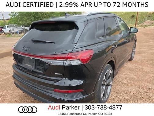 Mythos Black Metallic 2024 Audi Q4 e-tron Prestige