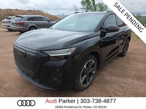 Mythos Black Metallic 2024 Audi Q4 e-tron Prestige