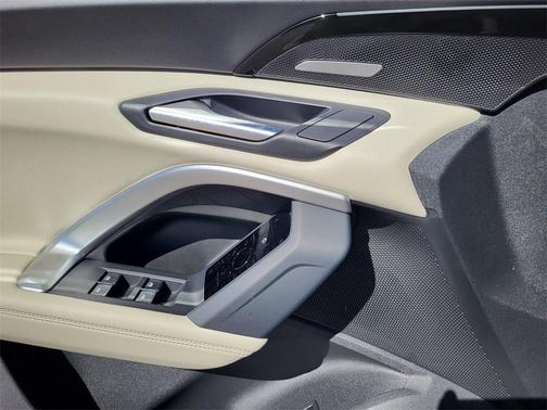 2025 Audi Q5 Prestige TFSI quattro S tronic