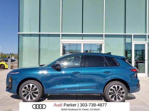 Malpelo Blue Metallic 2026 Audi Q3 TFSI quattro S tronic