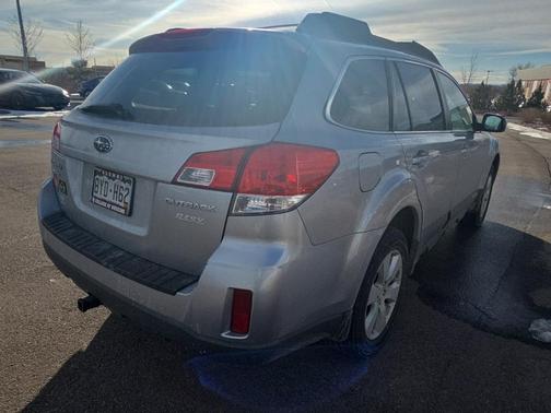 2012 Subaru Outback 2.5i Premium