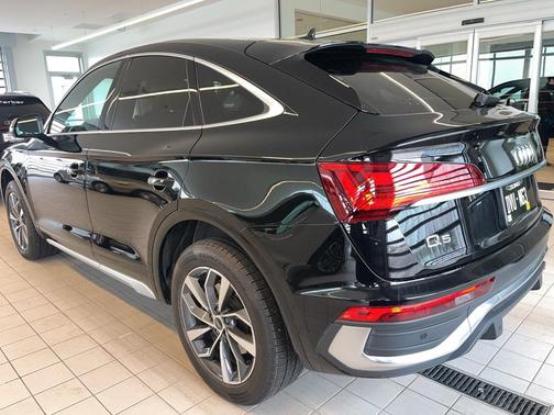 2023 Audi Q5 45 S line Premium Plus