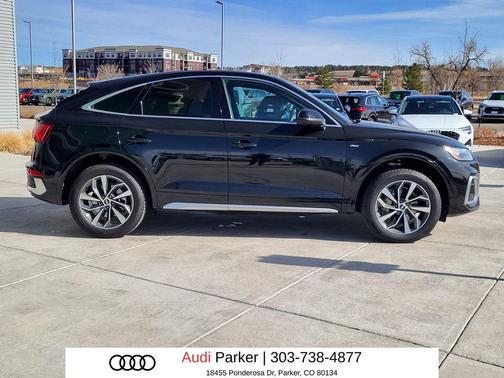 Mythos Black Metallic 2023 Audi Q5 45 S line Premium Plus