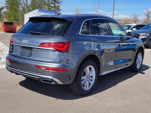 2022 Audi Q5 45 S line Premium