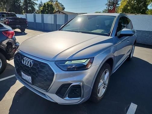 2023 Audi Q5 e 55 S line Premium Plus