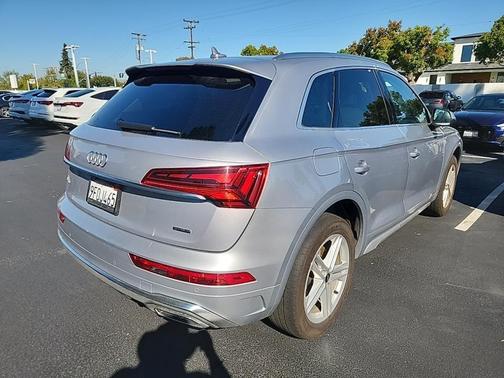 2023 Audi Q5 e 55 S line Premium Plus