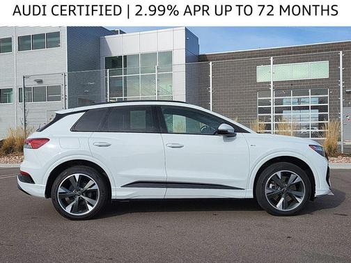 Glacier White Metallic 2024 Audi Q4 e-tron Premium Plus 50 quattro