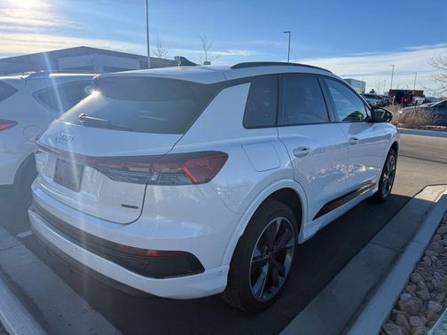 2024 Audi Q4 e-tron Premium Plus 50 quattro