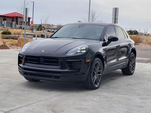 2023 Porsche Macan S