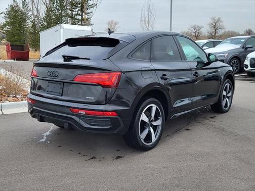 2022 Audi Q5 45 S line Premium Plus
