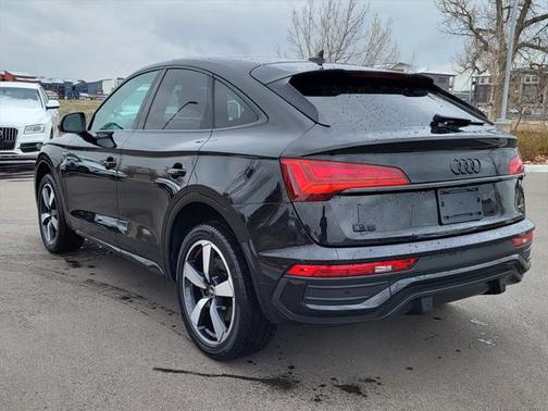 2022 Audi Q5 45 S line Premium Plus