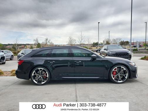 Mythos Black Metallic 2026 Audi RS 6 Avant 4.0T