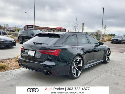 Mythos Black Metallic 2026 Audi RS 6 Avant 4.0T