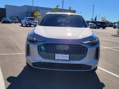 2025 Audi Q5 Premium Plus