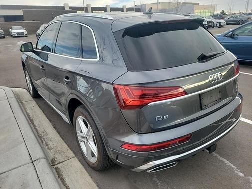 2023 Audi Q5 e 55 S line Prestige