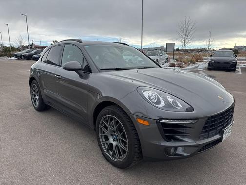 2018 Porsche Macan S