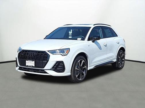 2025 Audi Q3 45 S line Premium Plus