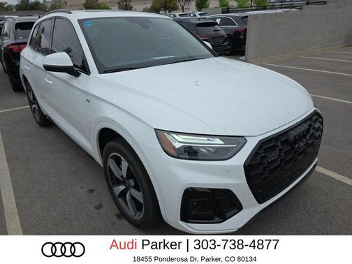 Ibis White 2023 Audi Q5 45 S line Premium Plus