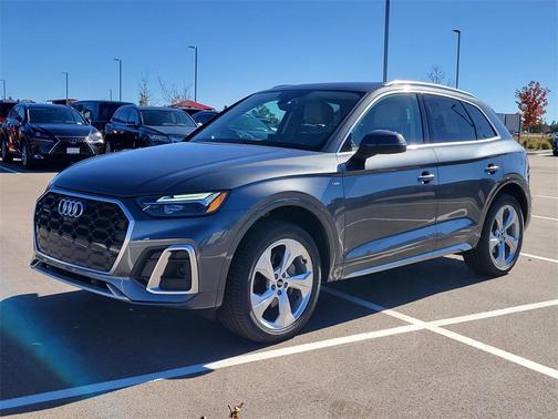 2022 Audi Q5 45 S line Premium Plus