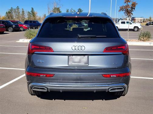 2022 Audi Q5 45 S line Premium Plus