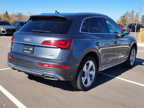 2022 Audi Q5 45 S line Premium Plus