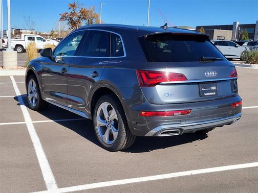 2022 Audi Q5 45 S line Premium Plus