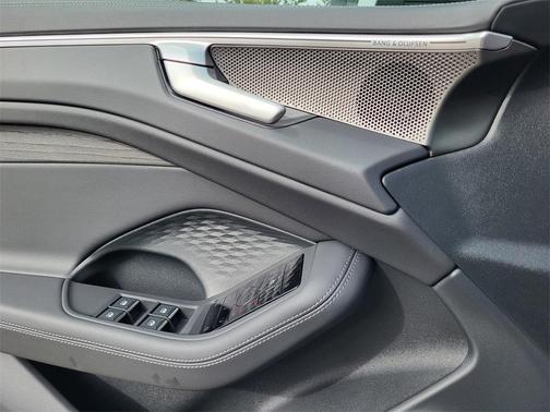 2026 Audi A6 Premium Plus quattro S tronic