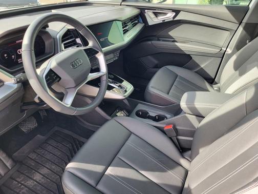 2024 Audi Q4 e-tron Premium 50 quattro
