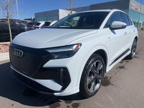 2024 Audi Q4 e-tron Premium 50 quattro