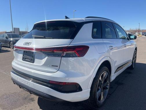 2024 Audi Q4 e-tron Premium 50 quattro