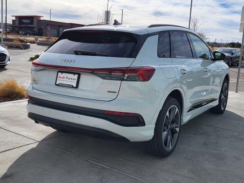2024 Audi Q4 e-tron Premium 50 quattro