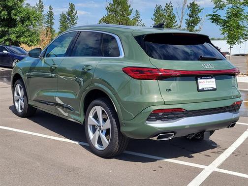 2025 Audi Q5 Premium Plus