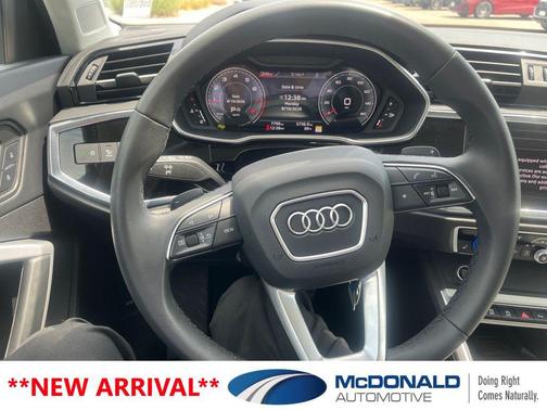 Navarra Blue Metallic 2025 Audi Q3 45 S line Premium Plus